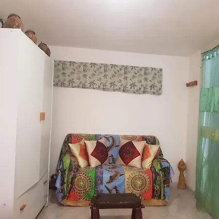 فندق مبيت وإفطار In Al Piano Terra